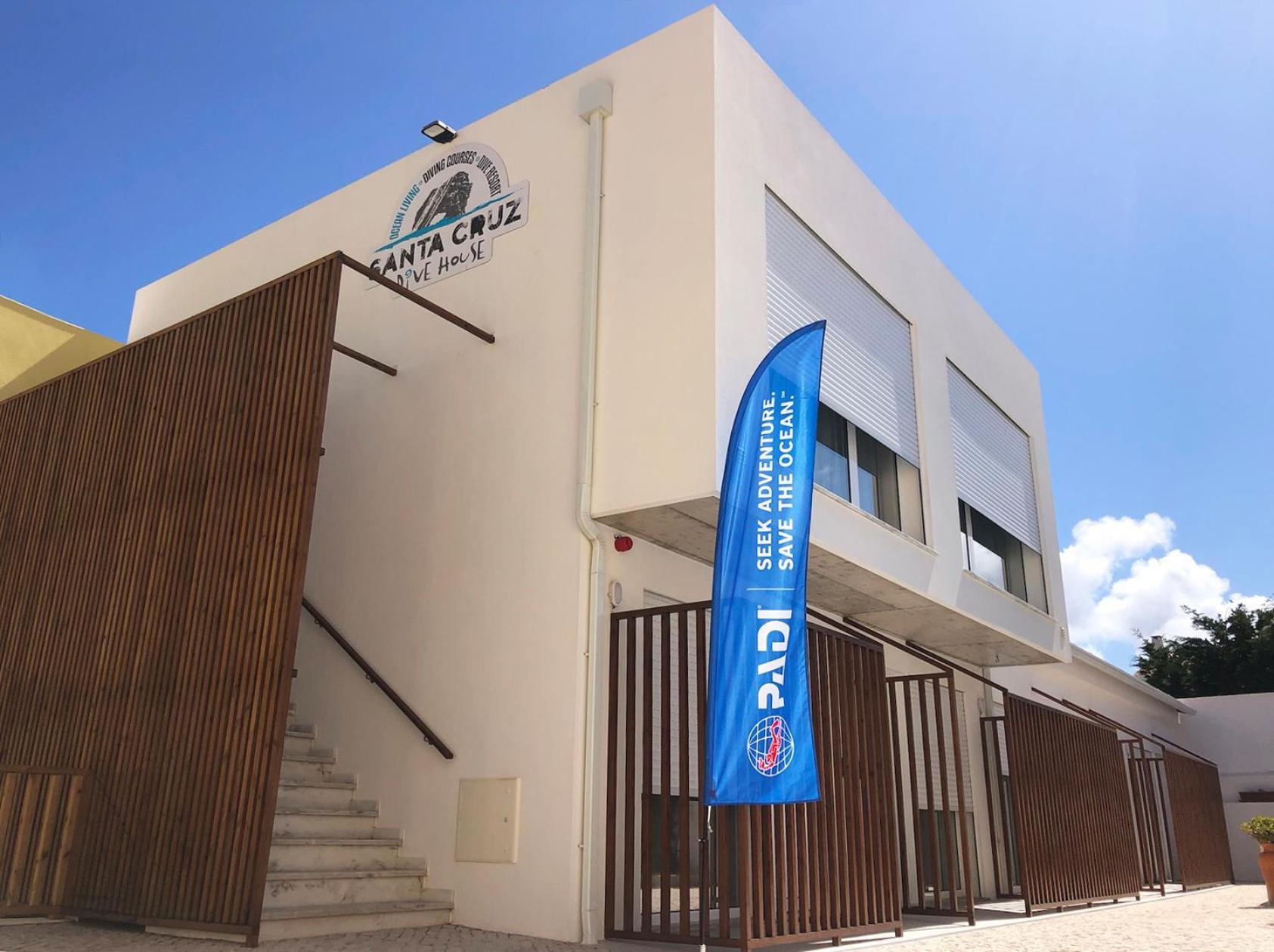 Santa Cruz Dive House Padi Dive Resort Silveira  エクステリア 写真