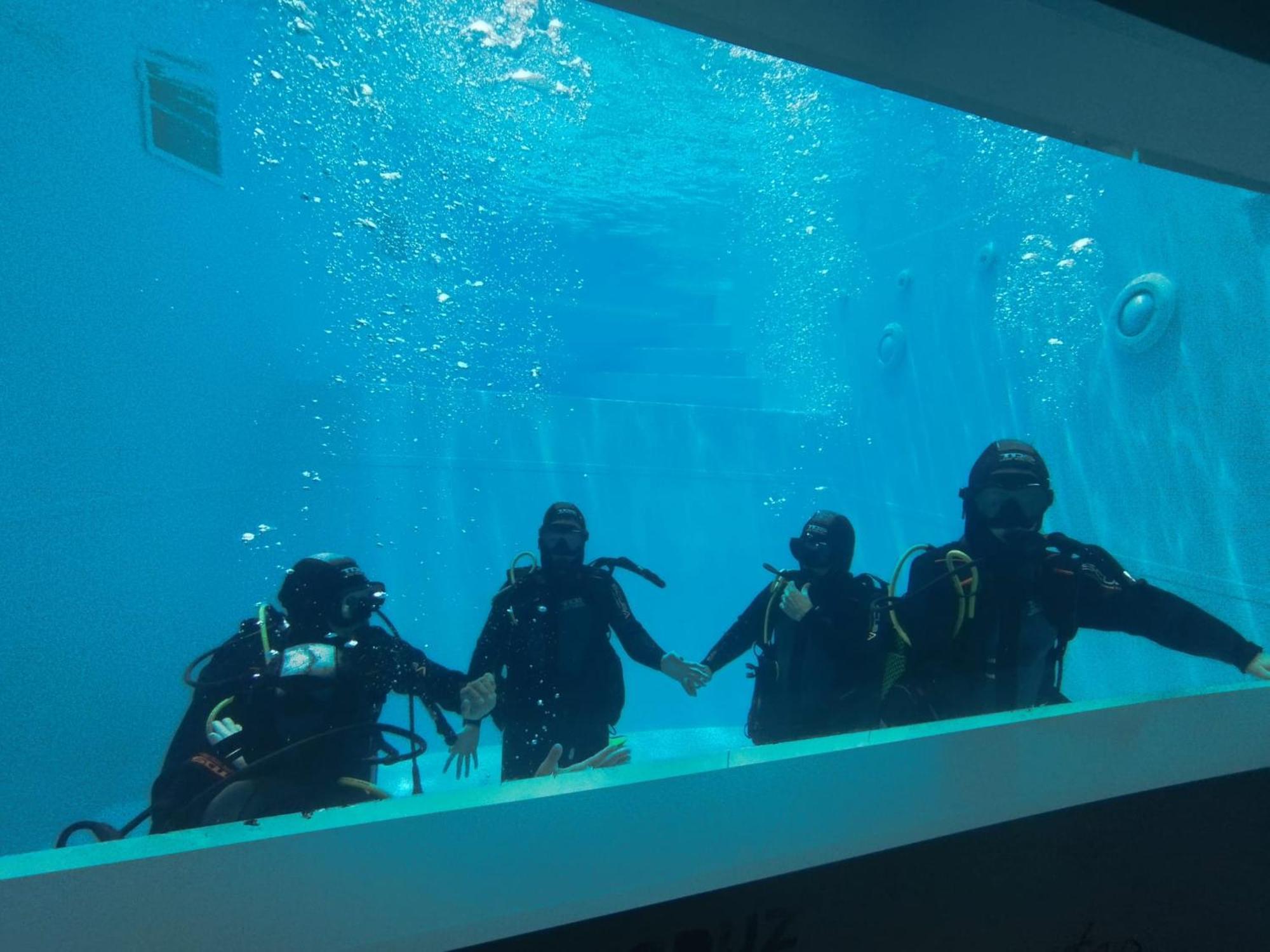 Santa Cruz Dive House Padi Dive Resort Silveira  エクステリア 写真